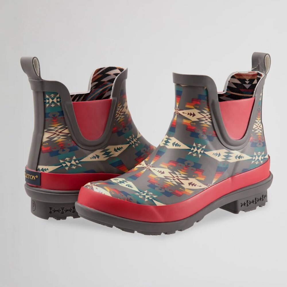 Pendleton Red and Blue Patterned Winter Boots - image 1
